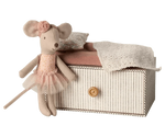 Dancing Mouse in Daybed, Little Sister