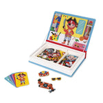 Boy's Costumes Magneti' Book